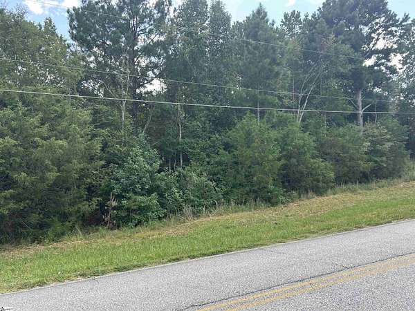 5 Acres of Residential Land for Sale in Simpsonville, South Carolina