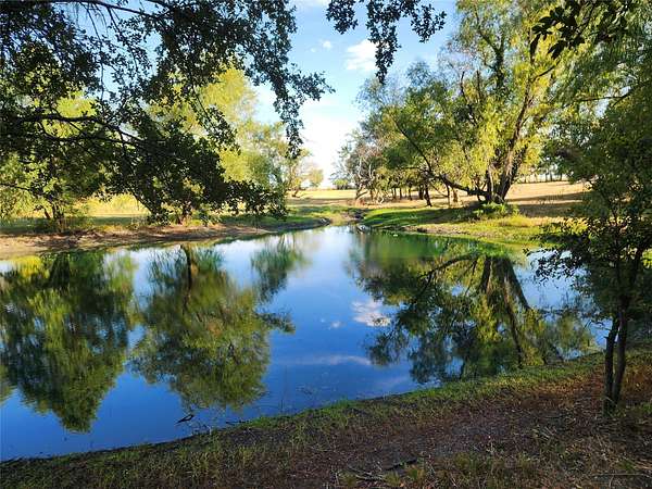 3.5 Acres of Residential Land for Sale in Bonham, Texas