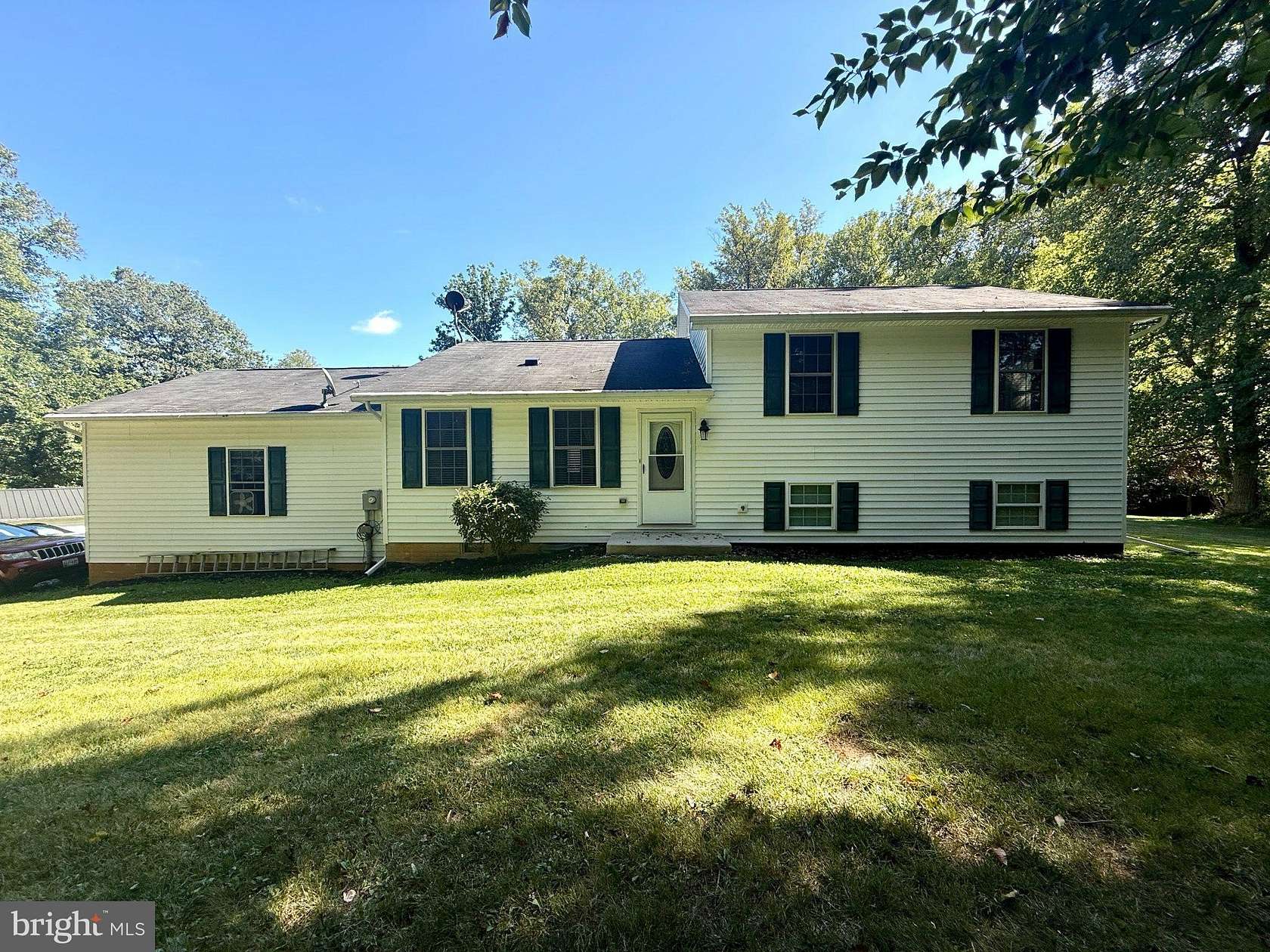 3 Acres of Land with Home for Sale in Sharpsburg, Maryland