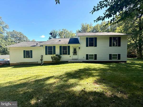 3 Acres of Land with Home for Sale in Sharpsburg, Maryland