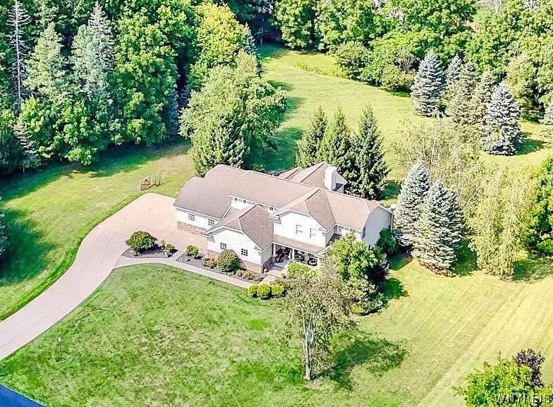 2 Acres of Land with Home for Sale in Hamburg, New York