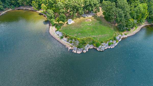 84 Acres of Recreational Land with Home for Sale in Eddyville, Kentucky