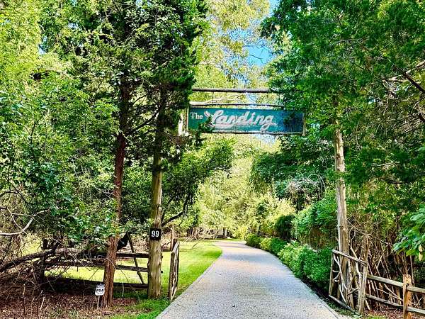 11.5 Acres of Land with Home for Sale in East Hampton, New York