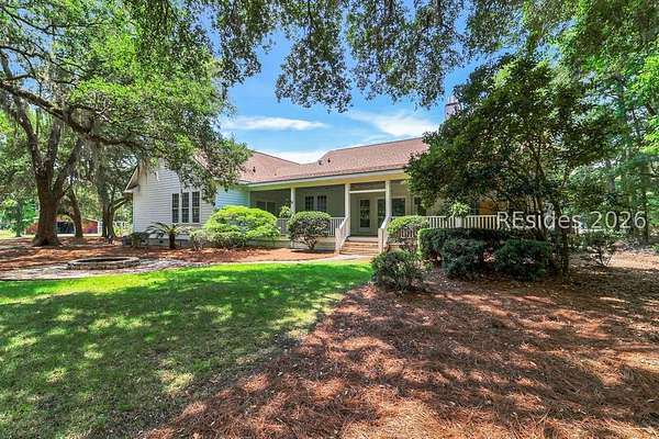 18.6 Acres of Land with Home for Sale in Ridgeland, South Carolina