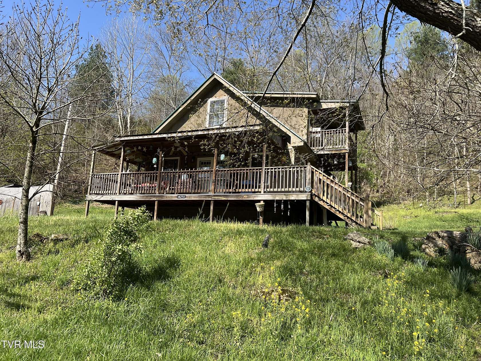 32.4 Acres of Land with Home for Sale in Nickelsville, Virginia