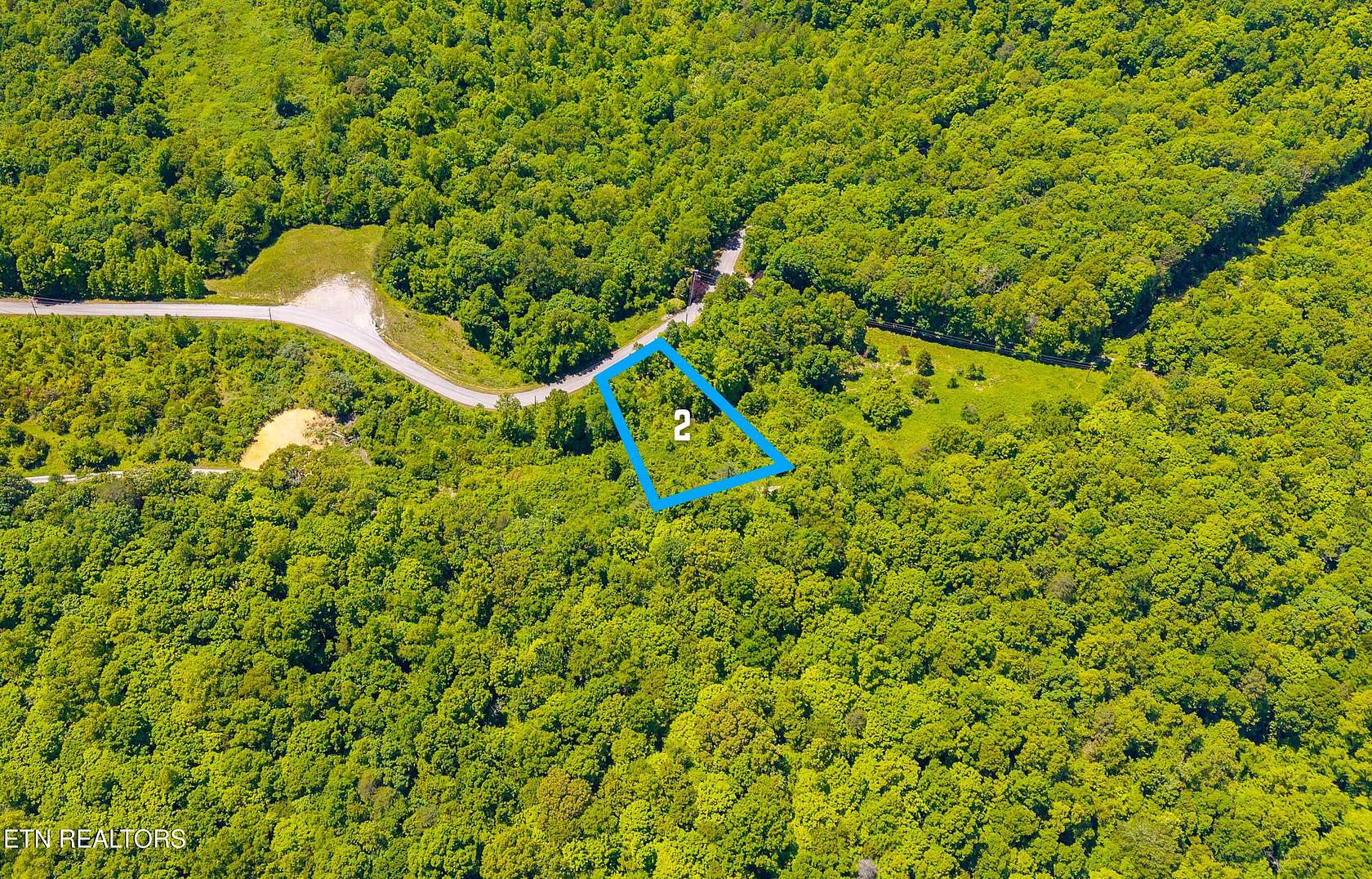 1 Acre of Residential Land for Sale in Speedwell, Tennessee