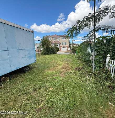 0.05 Acres of Residential Land for Sale in Lyndhurst, New Jersey