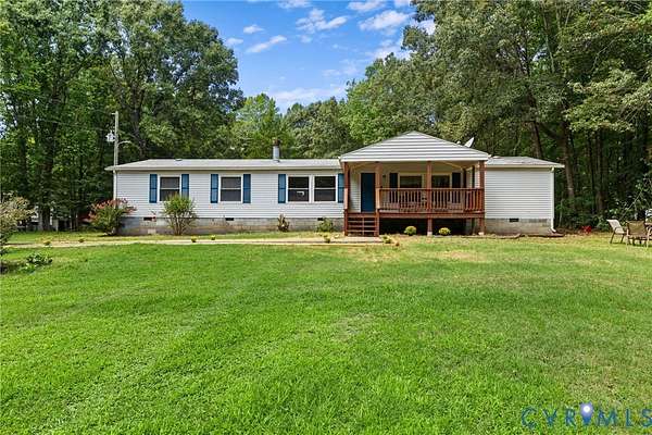3.64 Acres of Land with Home for Sale in Amelia Court House, Virginia