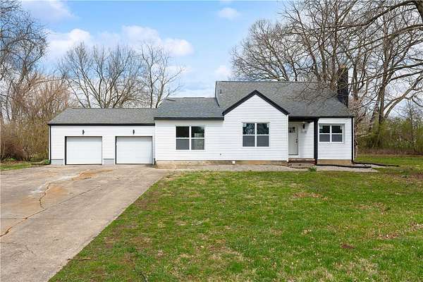 1.69 Acres of Land with Home for Sale in Dayton, Ohio