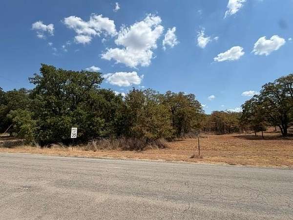 0.99 Acres of Residential Land for Sale in Nocona, Texas