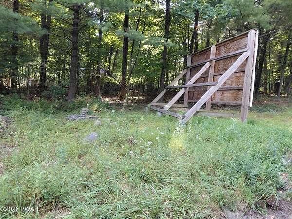 1.18 Acres of Residential Land for Sale in Dingmans Ferry, Pennsylvania