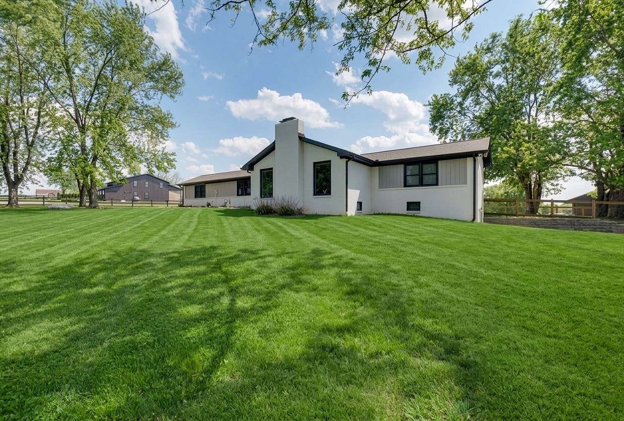 3.7 Acres of Land with Home for Sale in Gallatin, Tennessee