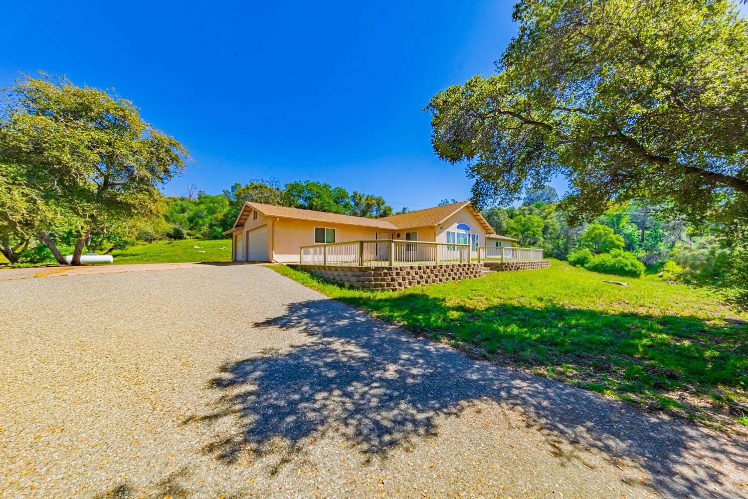 8.7 Acres of Land with Home for Sale in Coarsegold, California