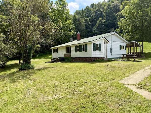 4.28 Acres of Land with Home for Sale in Oak Hill, West Virginia