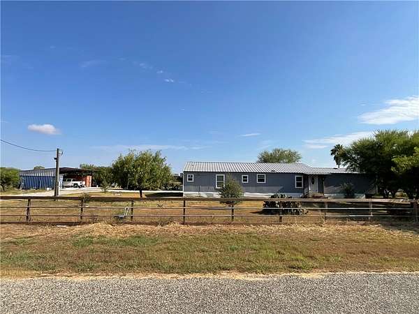 1.5 Acres of Land with Home for Sale in Sinton, Texas