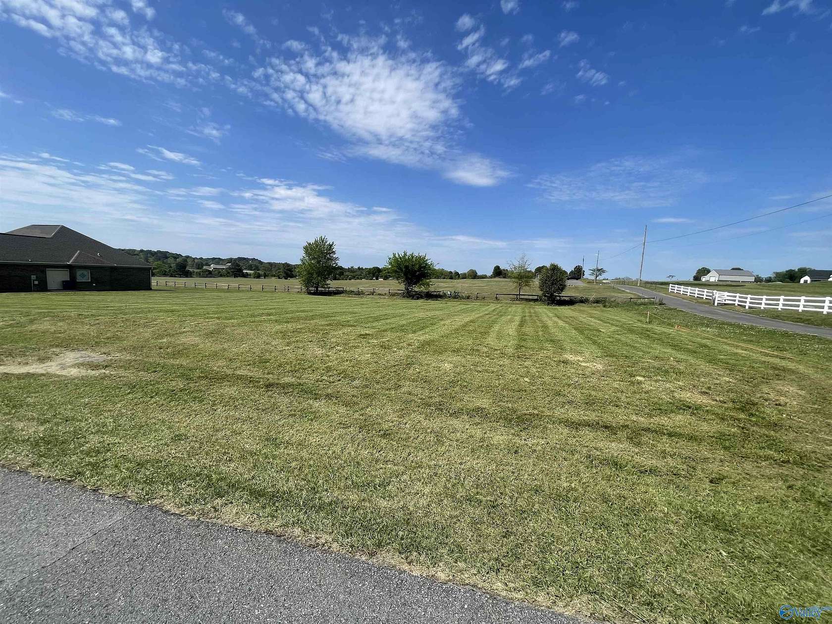 0.39 Acres of Residential Land for Sale in Albertville, Alabama