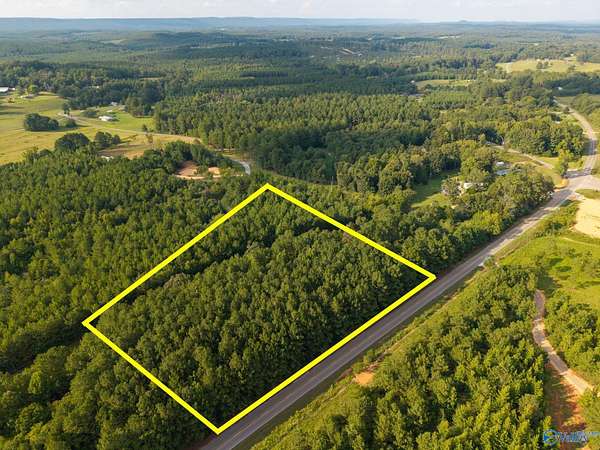 3 Acres of Residential Land for Sale in Gaylesville, Alabama