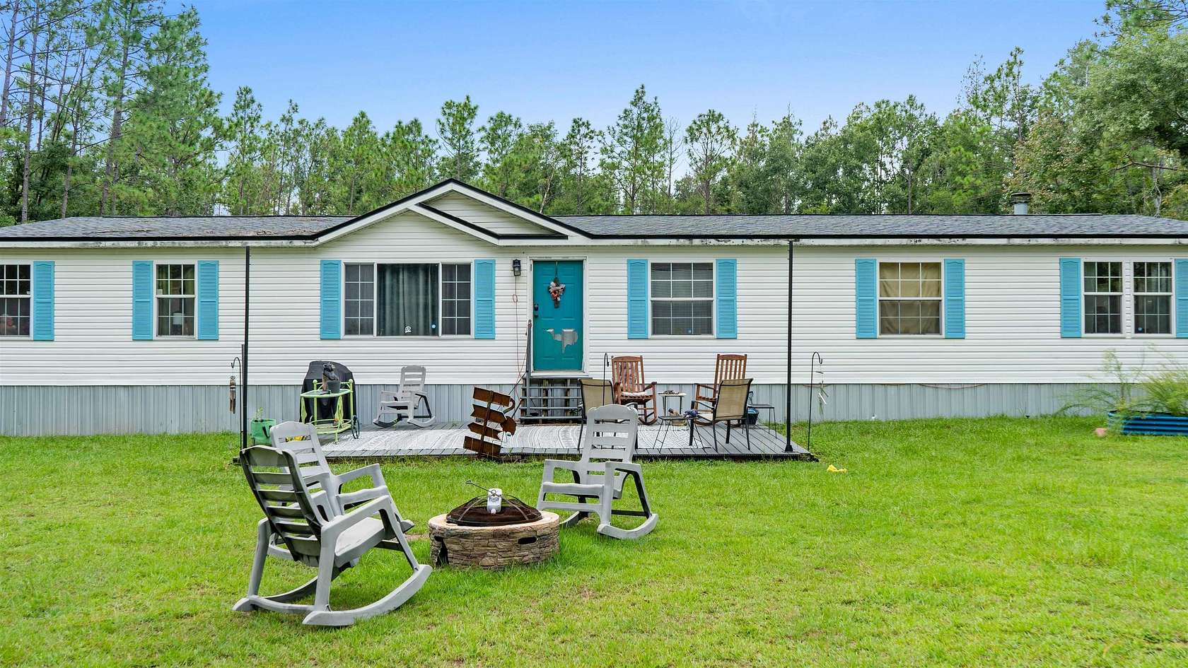 5 Acres of Land with Home for Sale in Lee, Florida