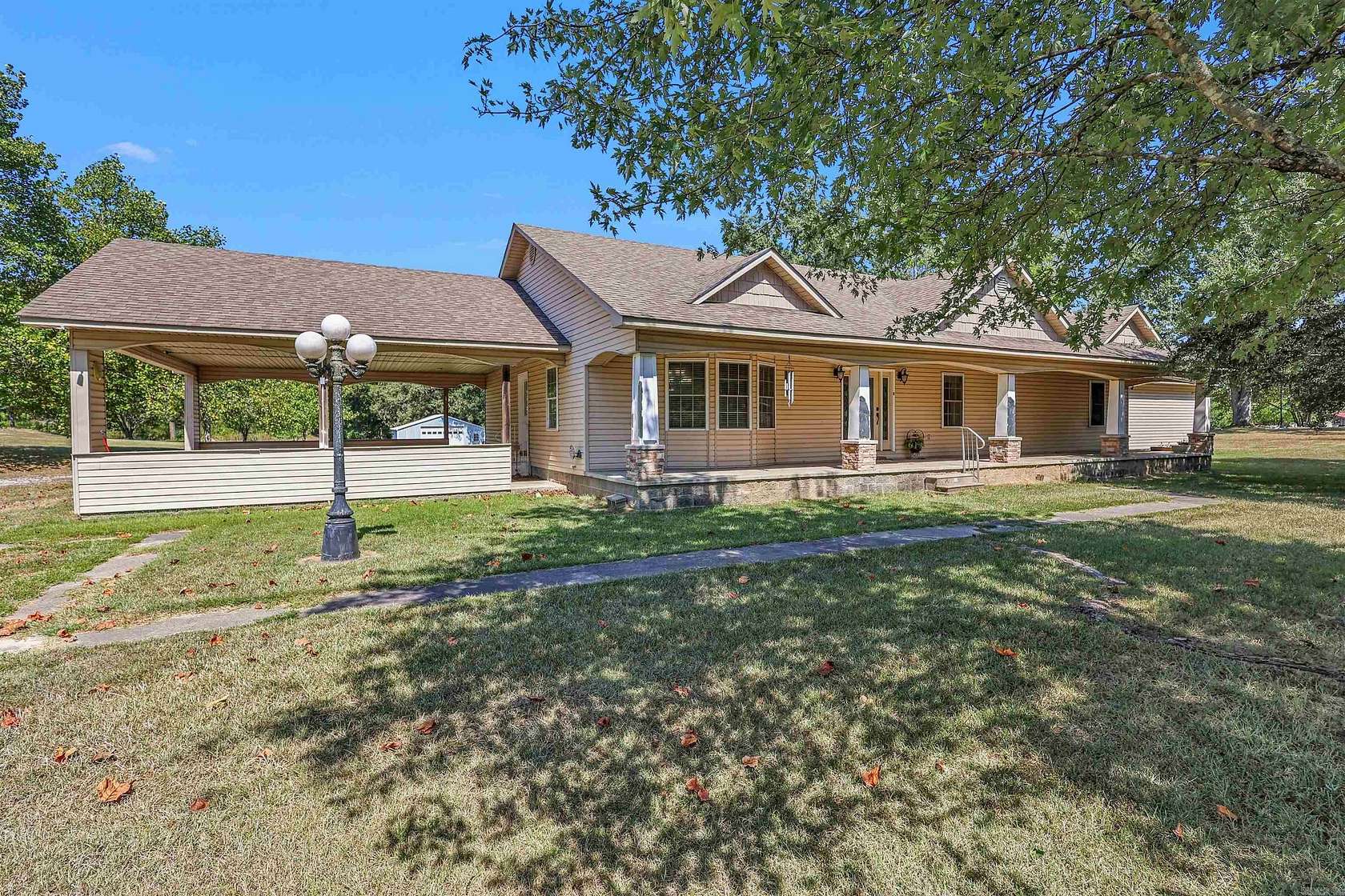 4.37 Acres of Land with Home for Sale in Glenwood, Arkansas