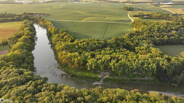 13.7 Acres of Recreational & Residential Land for Sale in Redfield, Iowa