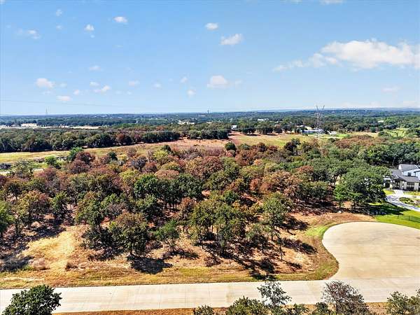 5 Acres of Residential Land for Sale in Bartonville, Texas