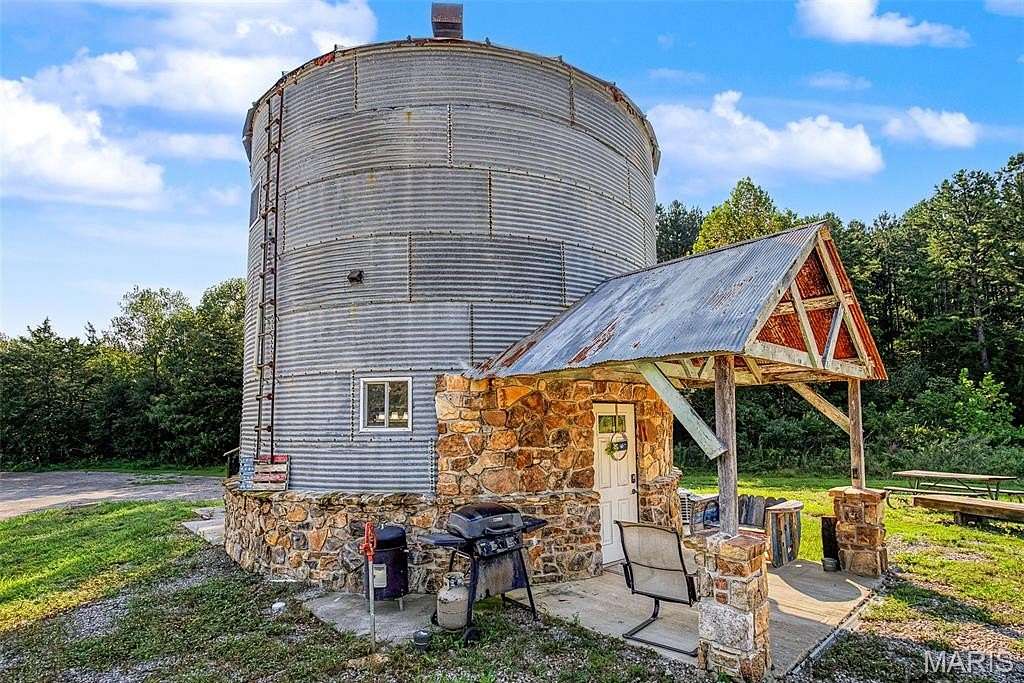 20 Acres of Land with Home for Sale in Piedmont, Missouri