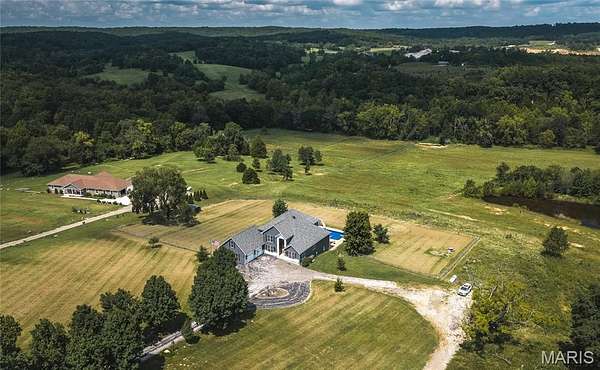 18.3 Acres of Land with Home for Sale in Bourbon, Missouri