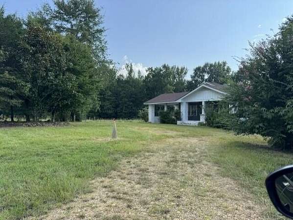 10 Acres of Land with Home for Sale in Guin, Alabama