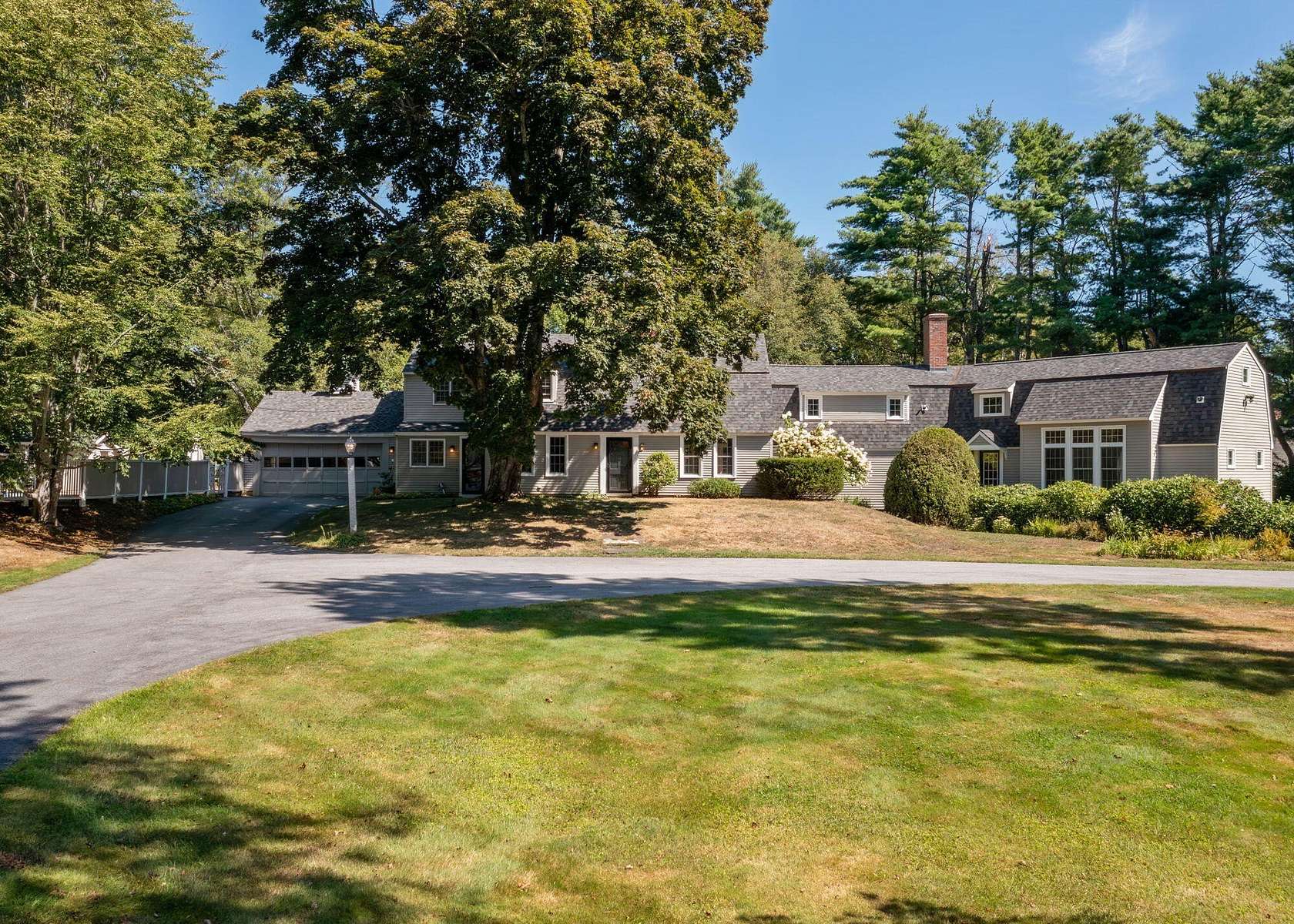 5.37 Acres of Land with Home for Sale in Cape Elizabeth, Maine