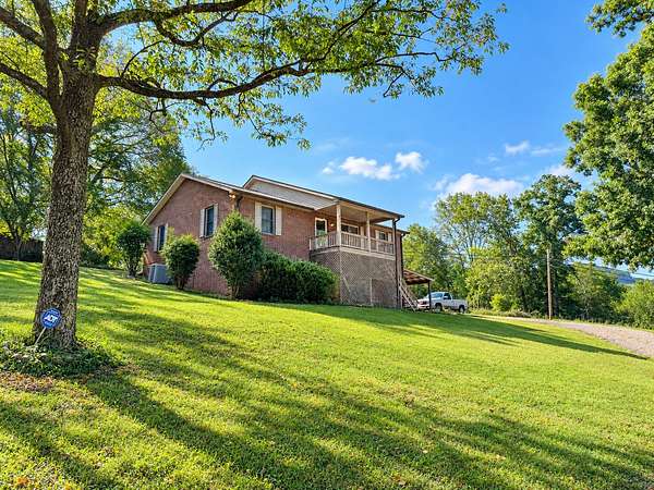 3 Acres of Land with Home for Auction in Carthage, Tennessee