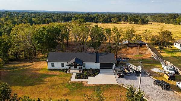 1.5 Acres of Land with Home for Sale in Springdale, Arkansas