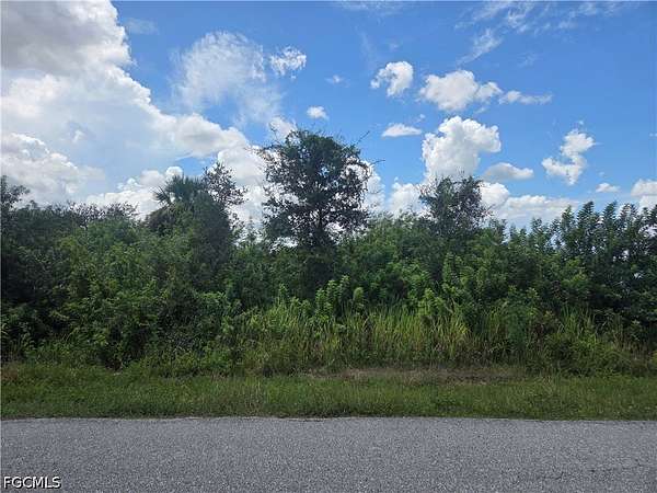0.29 Acres of Residential Land for Sale in Lehigh Acres, Florida