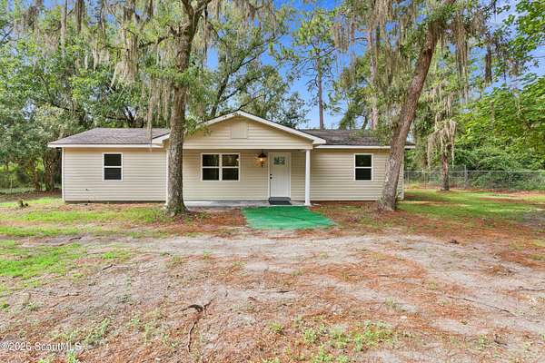 1.5 Acres of Land with Home for Sale in Hortense, Georgia
