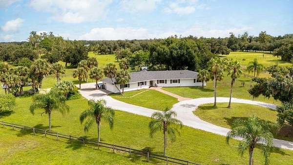 7 Acres of Land with Home for Sale in Sarasota, Florida