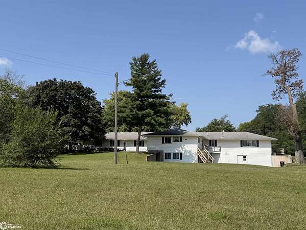1.72 Acres of Residential Land for Sale in Oquawka, Illinois