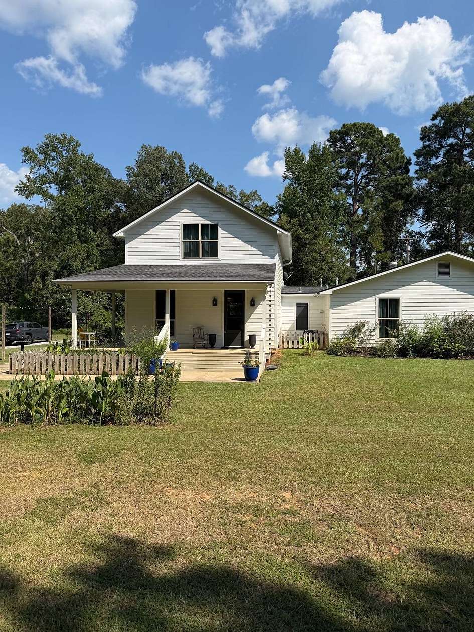 2 Acres of Land with Home for Sale in Woodworth, Louisiana