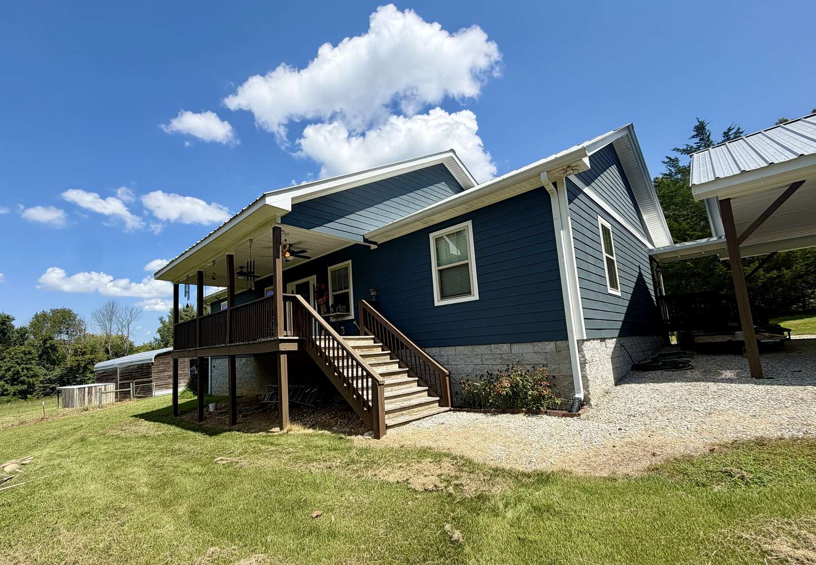 4 Acres of Land with Home for Sale in Fairview, Tennessee