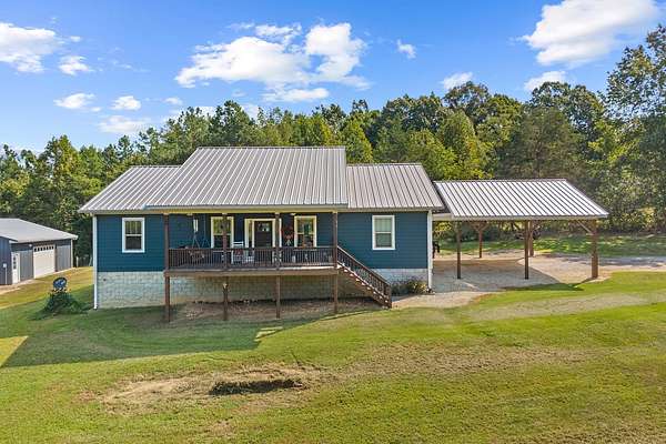 4 Acres of Land with Home for Sale in Fairview, Tennessee