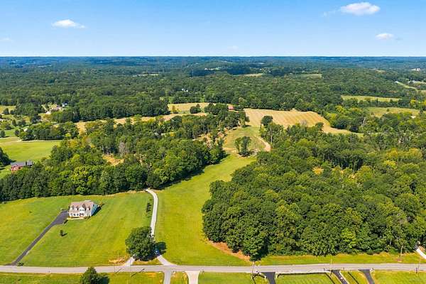5.12 Acres of Residential Land for Sale in Dickson, Tennessee
