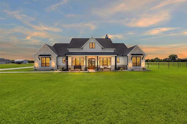 8.26 Acres of Land with Home for Sale in Maypearl, Texas