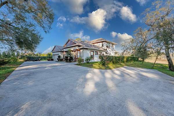 4.8 Acres of Land with Home for Sale in Thonotosassa, Florida