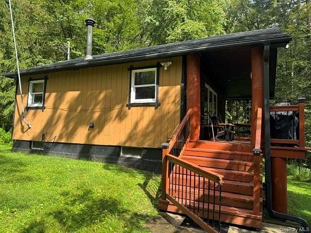 10 Acres of Land with Home for Sale in East Branch, New York