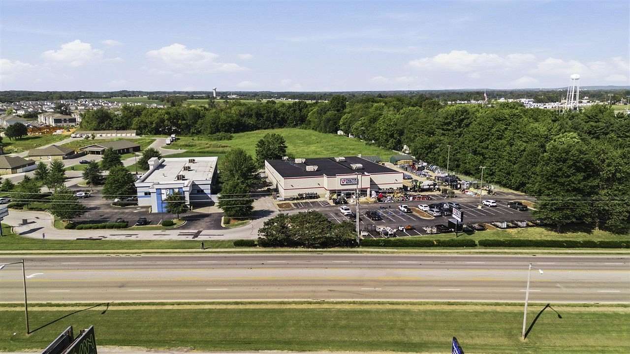 8.29 Acres of Residential Land for Sale in Bowling Green, Kentucky