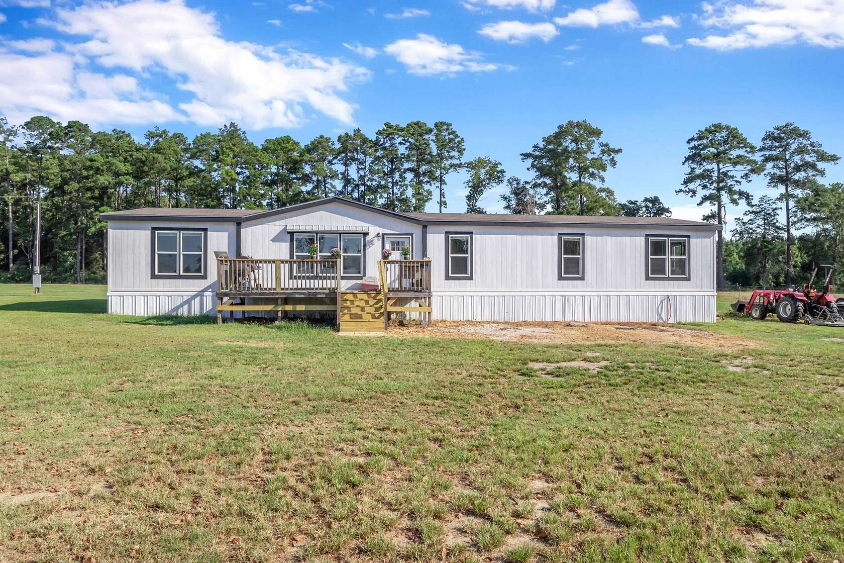 11.6 Acres of Improved Land for Sale in Kirbyville, Texas