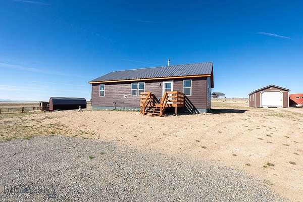 10 Acres of Land with Home for Sale in Sheridan, Montana