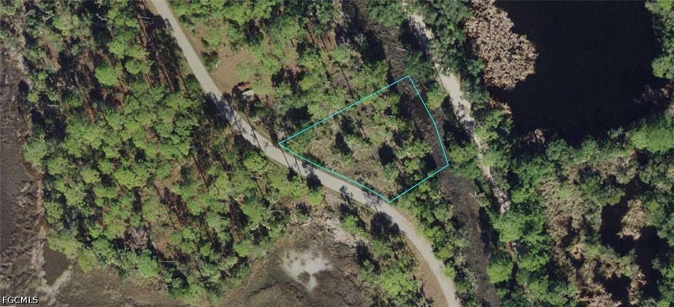 0.4 Acres of Land for Sale in Crawfordville, Florida