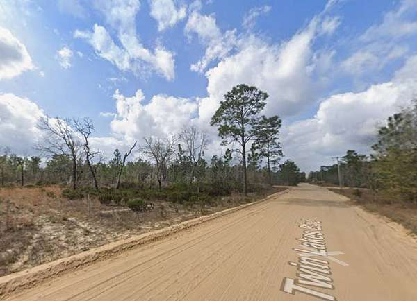 0.1 Acres of Residential Land for Sale in Interlachen, Florida
