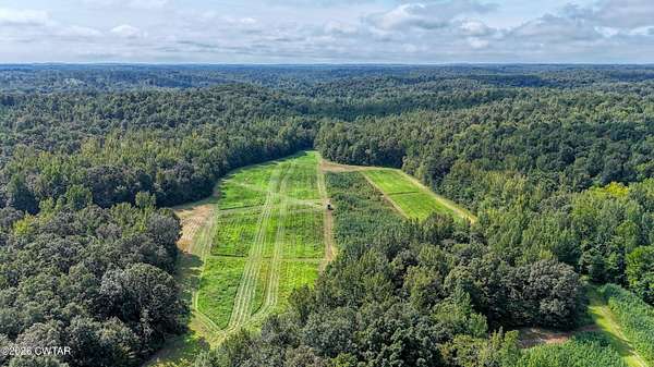 192 Acres of Improved Land for Sale in Big Sandy, Tennessee