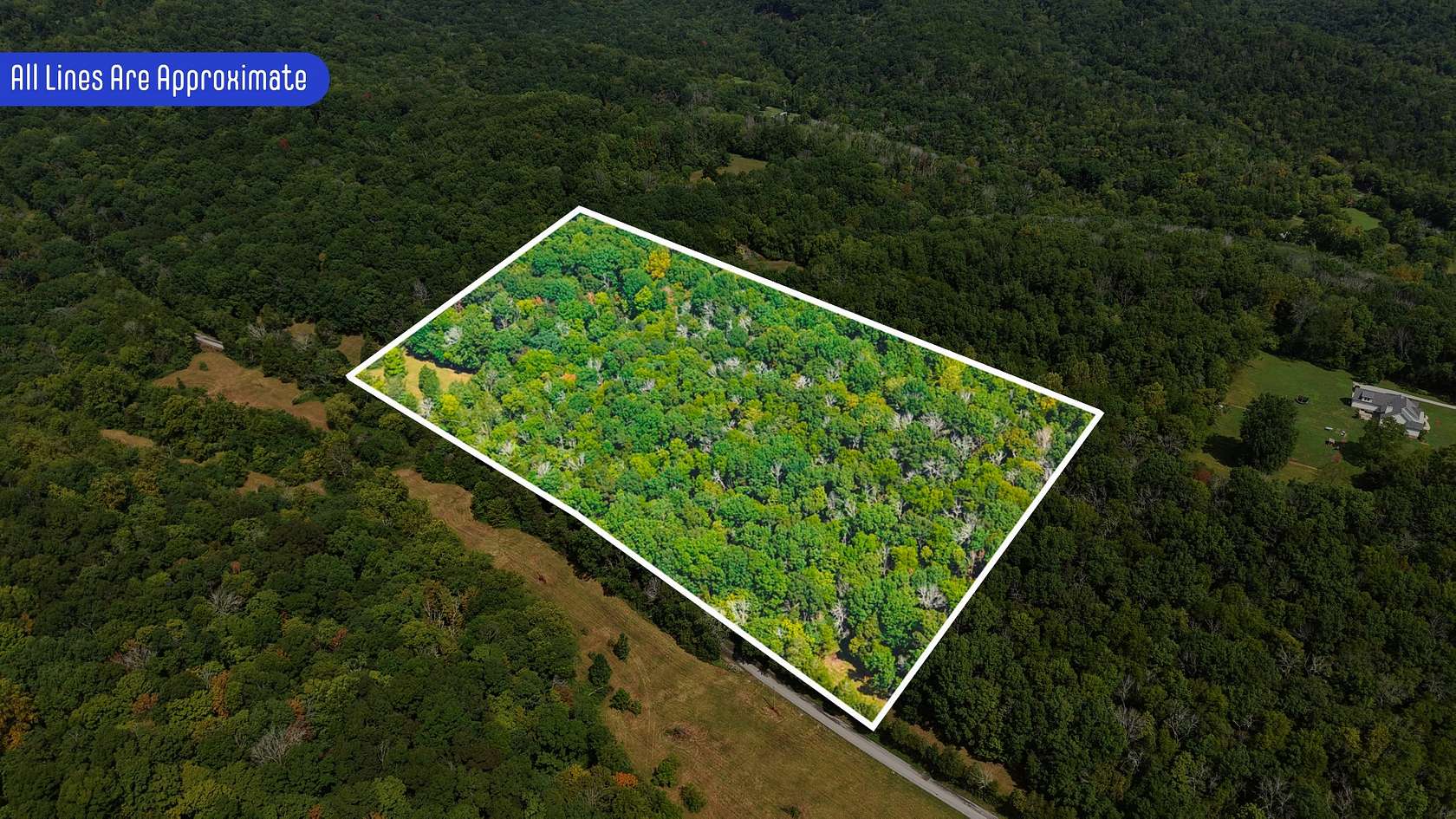15 Acres of Land for Sale in Bethpage, Tennessee