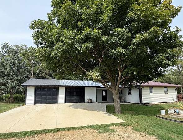 10.8 Acres of Land with Home for Sale in Rock Rapids, Iowa
